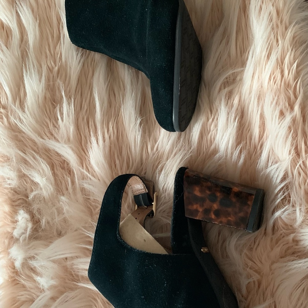 Bionic Suede Slingback - Picture 7 of 9